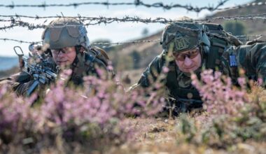 Greece, France discuss ground force cooperation
