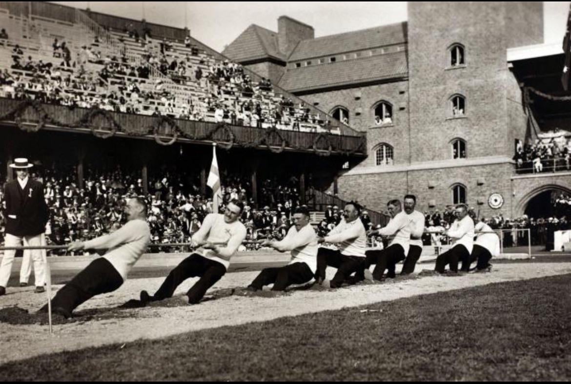 Do you think we should bring back the Tug of War?