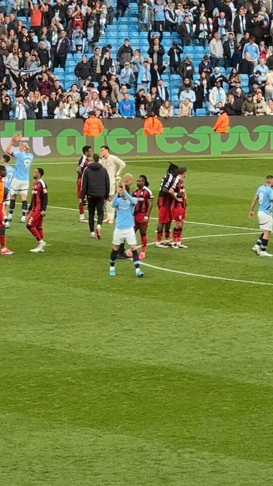 Pep Guardiola loves football so much that  after Traoré kept missing chances he went over at full time to  coach the opponent player.