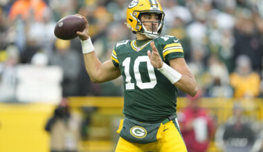 Dolphins vs. Packers score, live updates: Green Bay hosts Miami at the 'Frozen Tundra' in Thanksgiving nightcap