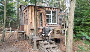 Look inside this millennial's tiny home in the woods of Denmark