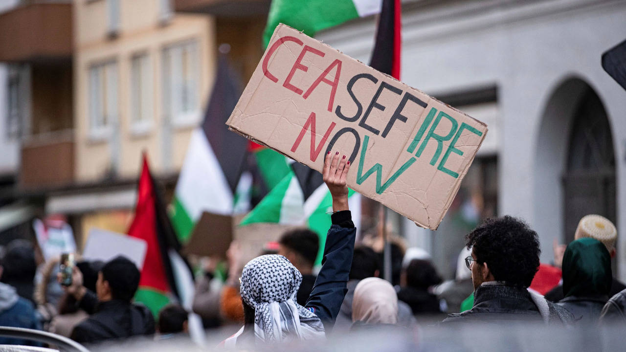 Israel-Lebanon ceasefire deal was announced on Tuesday Israel-Lebanon ceasefire deal was announced on Tuesday