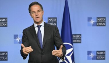 No, NATO's chief has not threatened to expel US