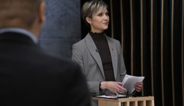 Icelanders Head to Polls in Election Centered on Economy