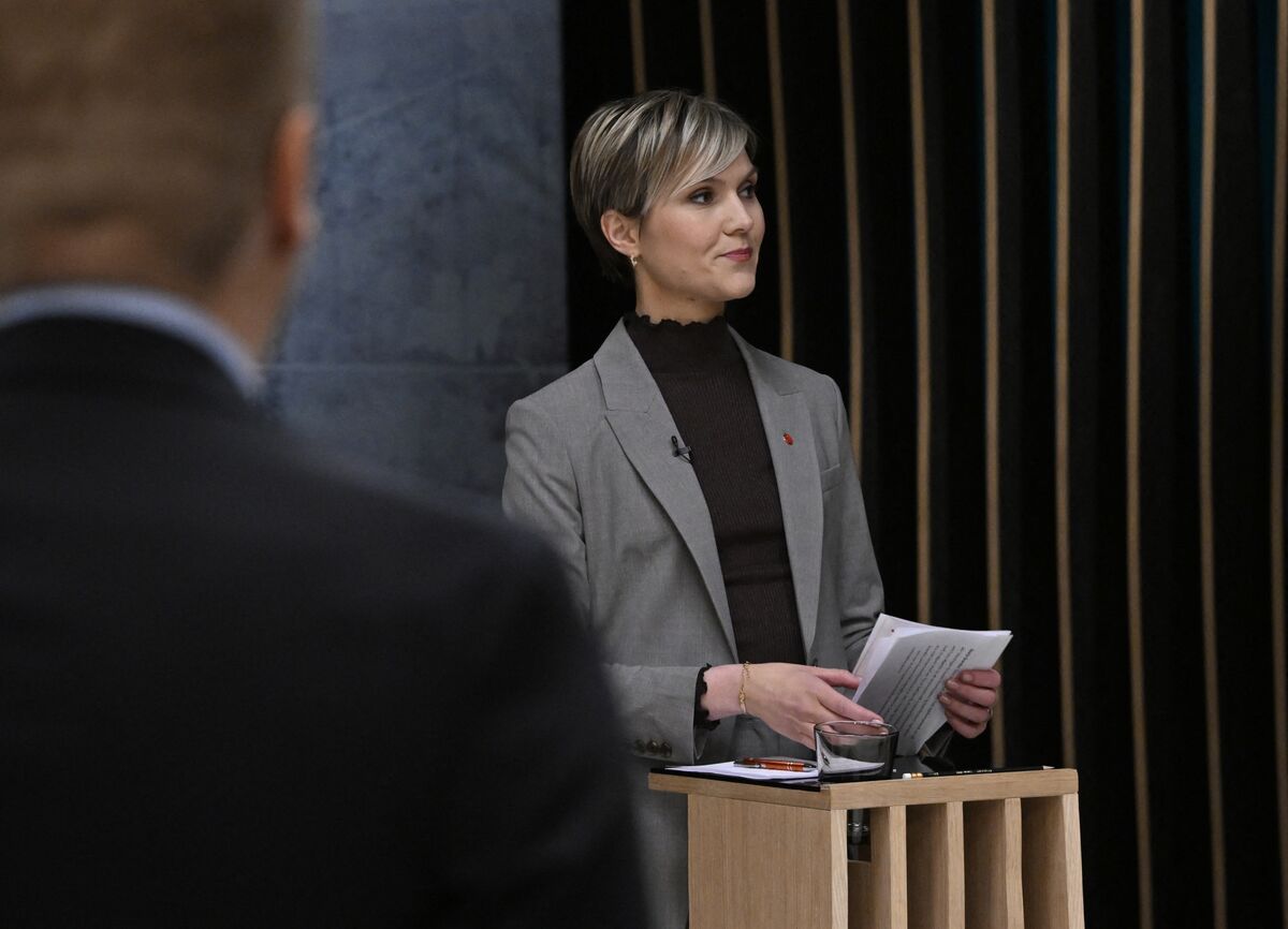 Icelanders Head to Polls in Election Centered on Economy
