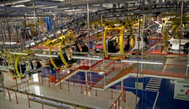 Italia, prezzi alla produzione ottobre +0,7% su mese -2,8% anno