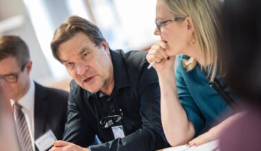 Vene piiri kinnihoidmist sarjanud Soome parlamendi väliskomisjoni juht jääb ametist ilma