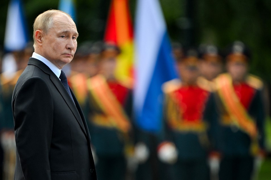 Cyberattaque, sabotage, ingérence... La guerre hybride de la Russie dans les pays d'Europe de l'Est et en Afrique