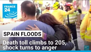 Death toll from Spanish floods climbs to 205 as shock turns to anger and frustration • FRANCE 24