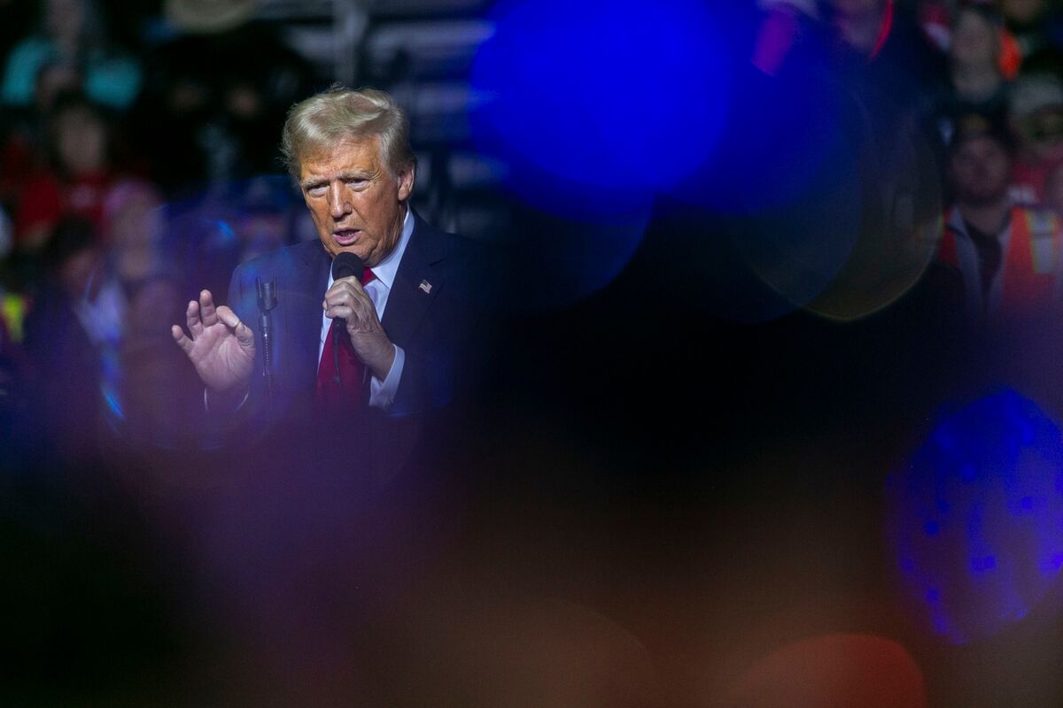 Taiwan Sees ‘More Pros Than Cons’ If Trump Wins Back Presidency