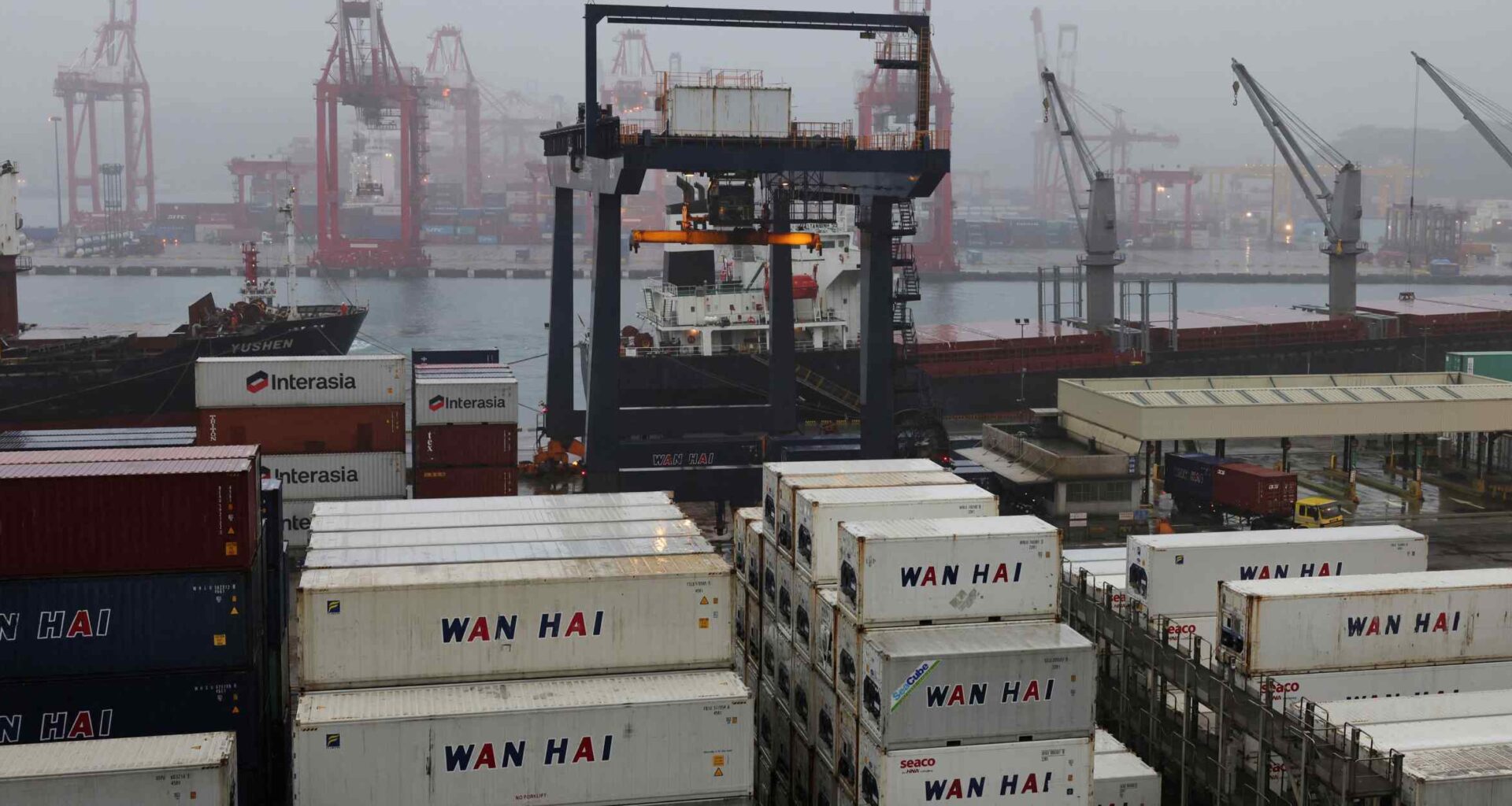 Taiwan hosts U.K. officials for fresh trade talks, sources say