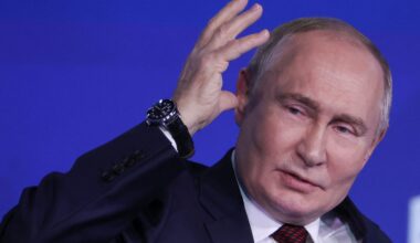 Putin congratulates Trump on election victory