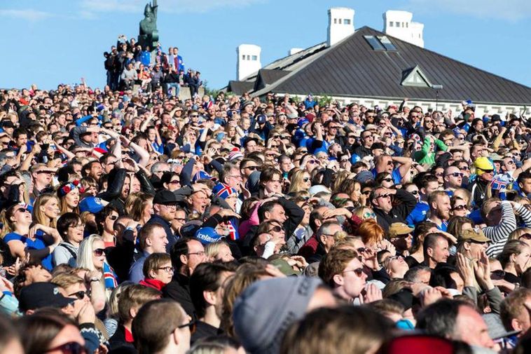 Nationals have become 388,790 - Iceland Monitor