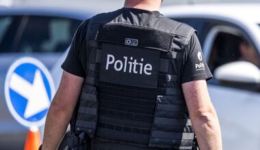 Illegale Belgische rave met veel Nederlandse bezoekers beëindigd
