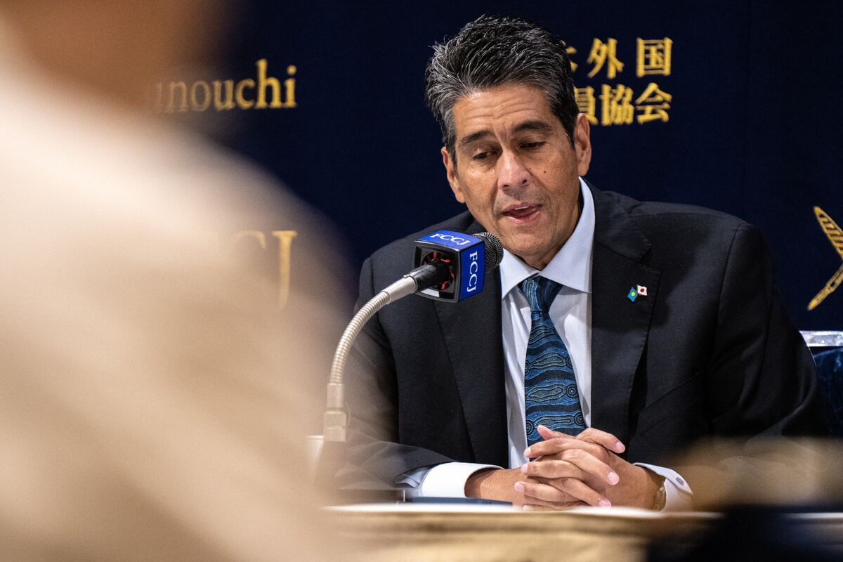 Pacific Island Leader Says China Pushing for Taiwan Switch