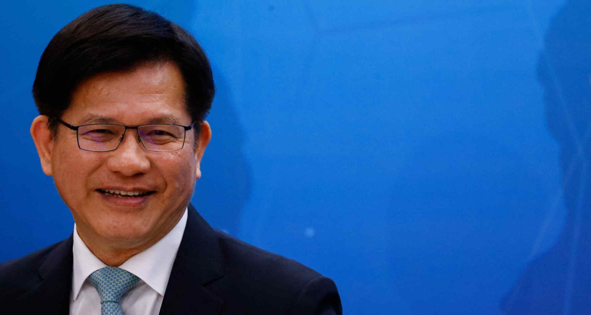 Taiwan's foreign minister visits a Lithuania feeling China's pull