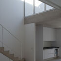 Overprovision: Exploring Purposefully Wasteful Spaces in Residential Design - Image 5 of 17