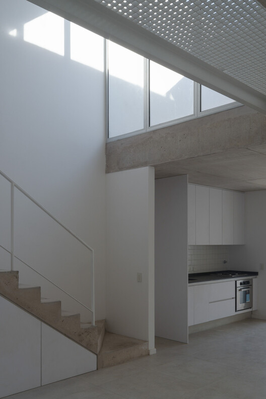Overprovision: Exploring Purposefully Wasteful Spaces in Residential Design - Image 5 of 17