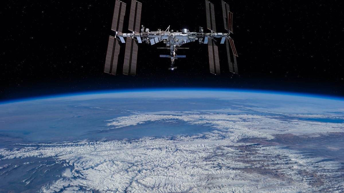 The International Space Station has an air leakage problem