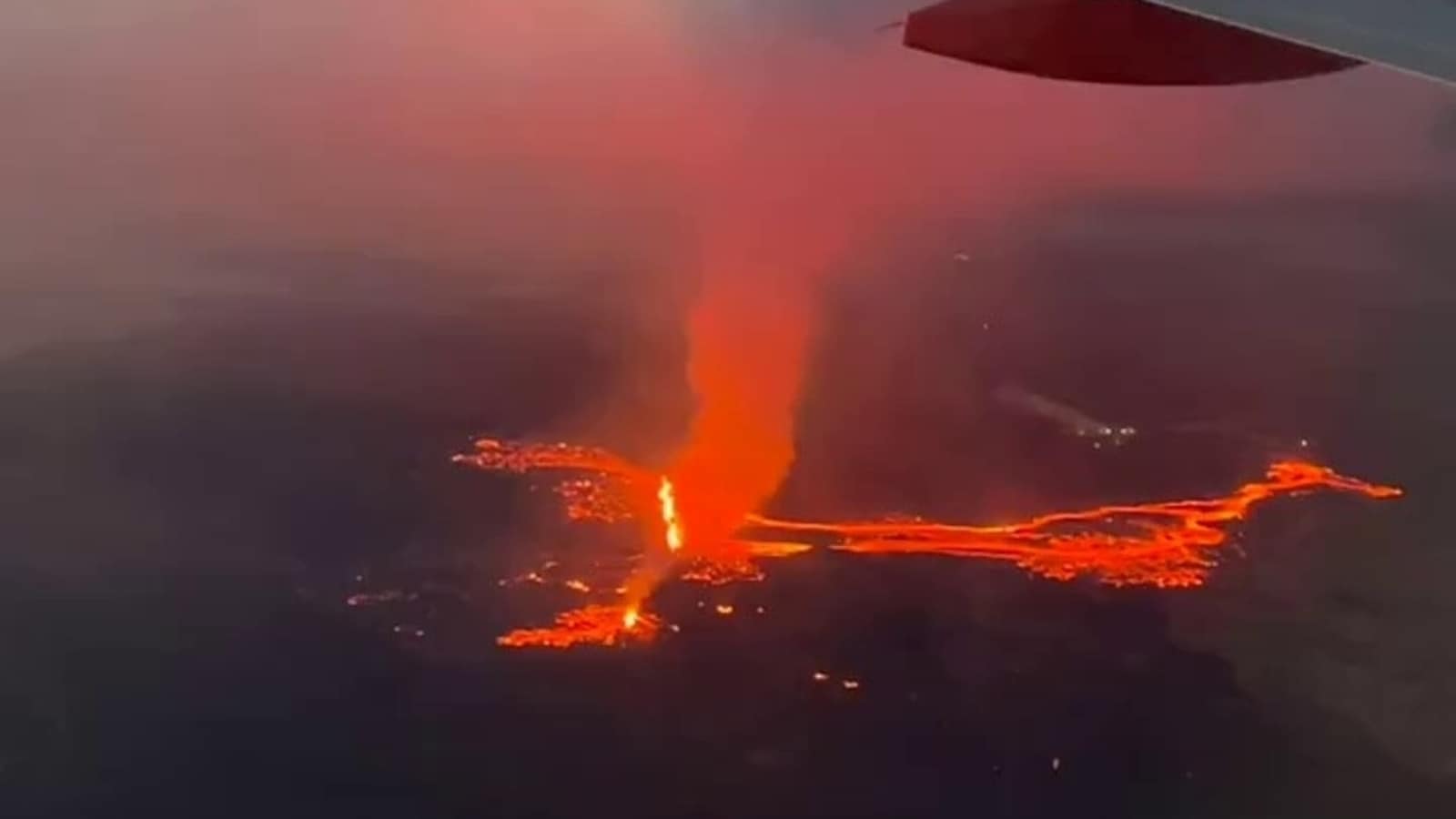 Iceland volcano erupts for the 10th time after 8 centuries of silence. Aerial video wows the internet | Trending