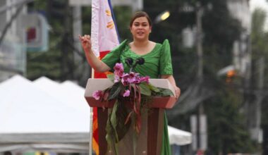 Philippine vice president publicly threatens to have the president assassinated
