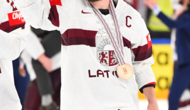 IIHF - Daugavins retires