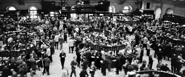 Wall St.