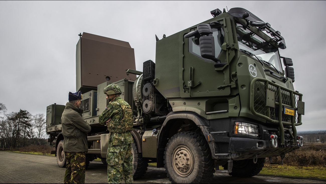 Omroep Flevoland - Nieuws - Aantal mogelijke locaties voor Defensie in Flevoland valt af, onder meer munitiedepot in Dronten