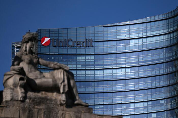 Unicredit lancia una ops volontaria su Banco Bpm - Notizie