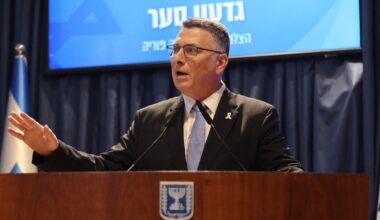 Israeli FM Gideon Saar visits Czechia on first official trip