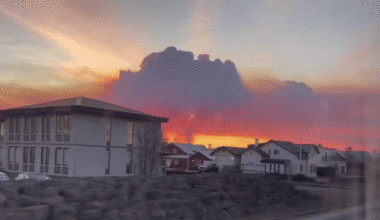Volcanic Cloud Creates Stunning Sunrise in Iceland