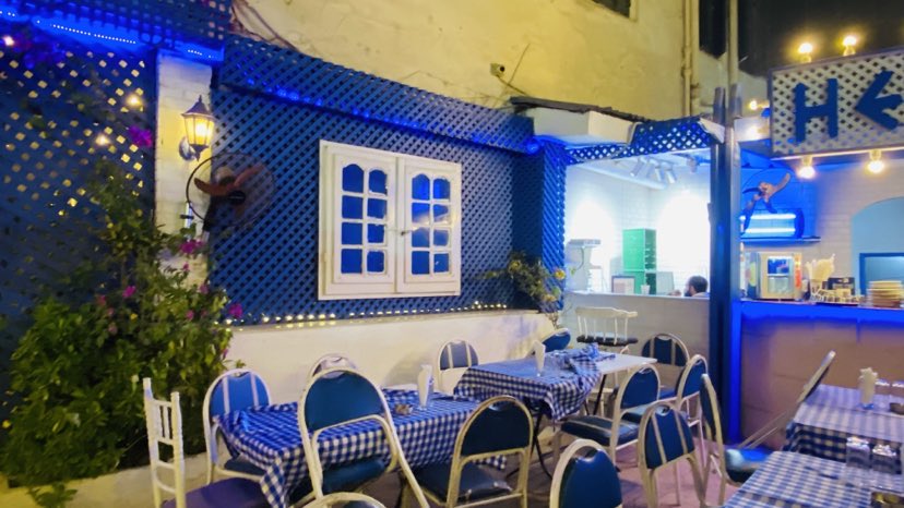 greek-club-a-quick-trip-to-athens-in-cairo4