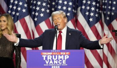 Politologai įvardijo kaip prezidentas Trumpas paveiks Lietuvą: bus daugiau neapibrėžtumo