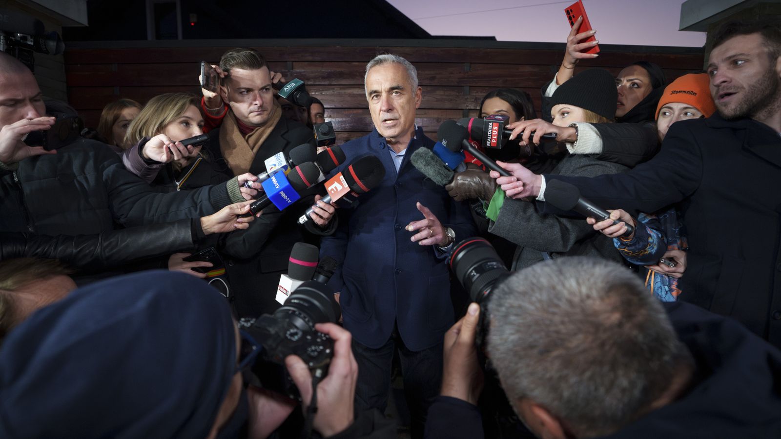 Romanian fascist Georgescu wins first round of presidential elections