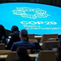 Climate talks reach endgame on new finance deal |