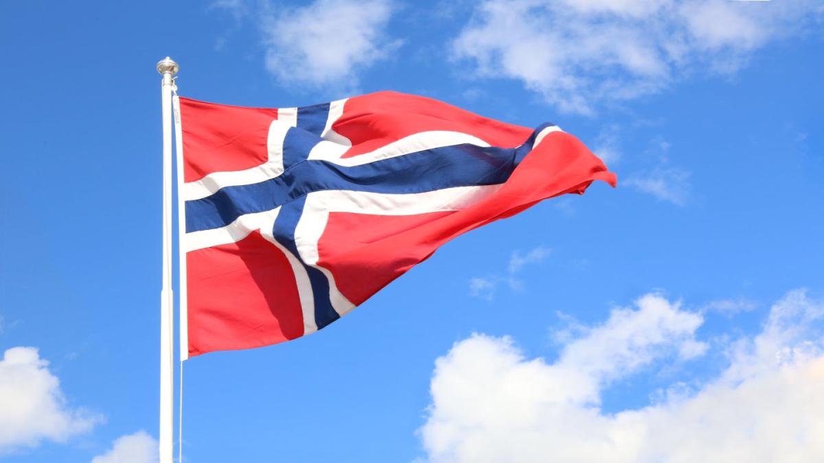 Norway’s government signs $1.6bn deal to acquire stake in country’s gas network