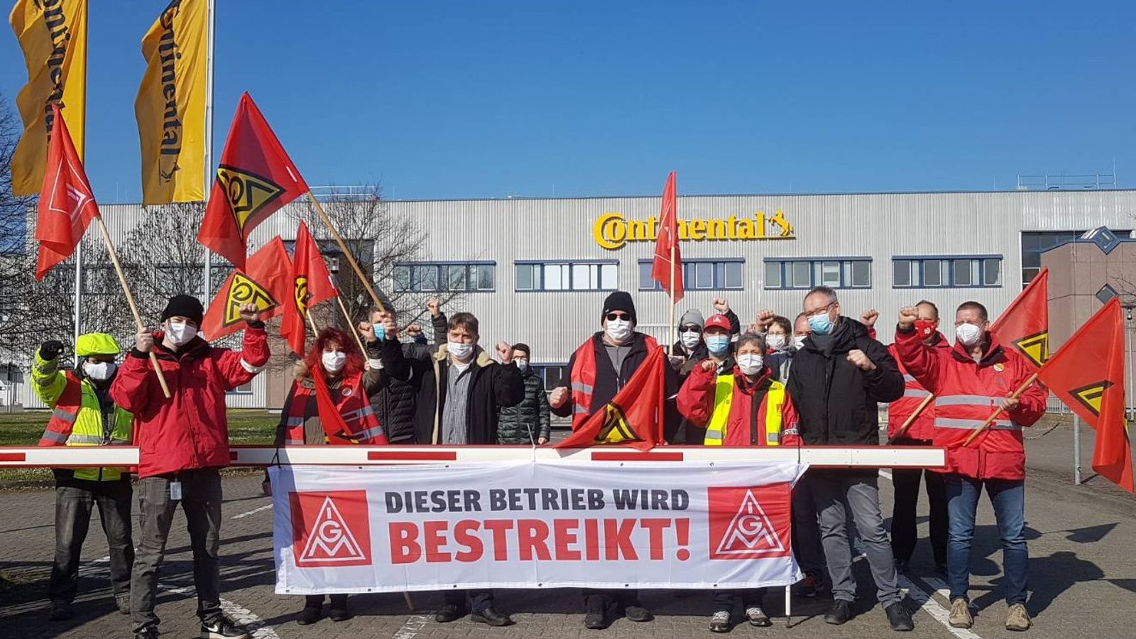 Mass redundancies at auto parts suppliers Schaeffler and Continental in Germany