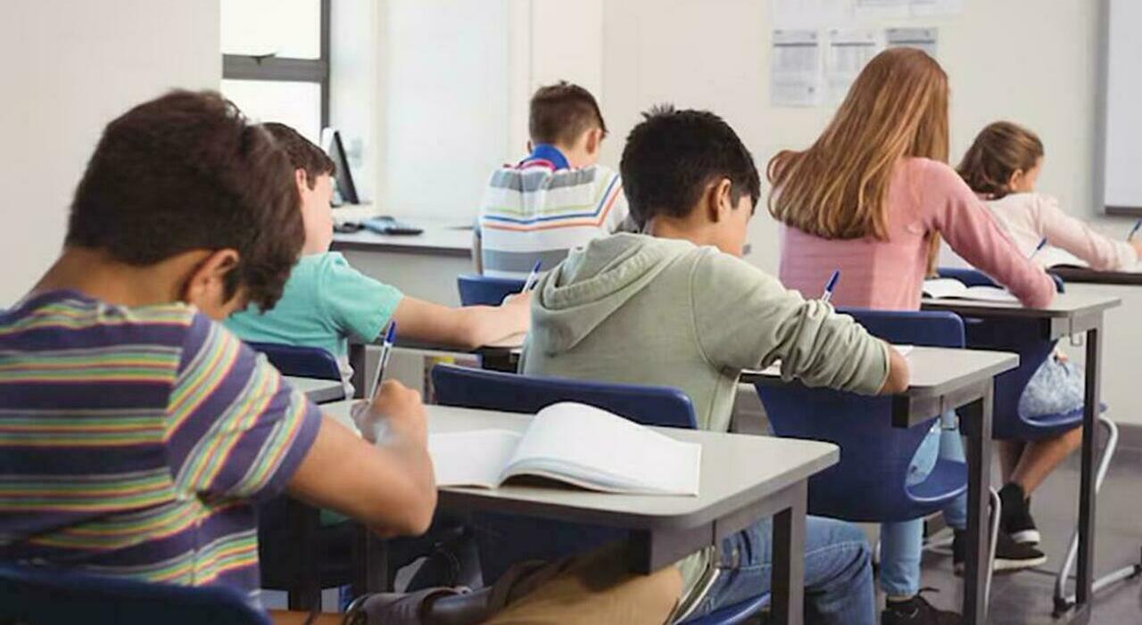 lezioni a rischio. I motivi della protesta di insegnanti, personale Ata e studenti