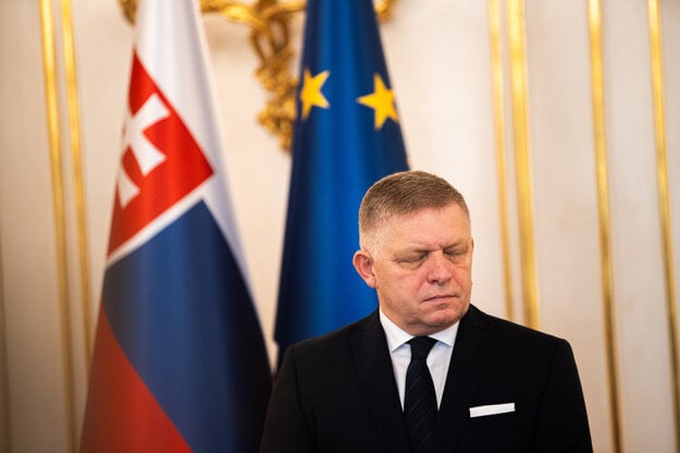 Prime Minister Robert Fico (Smer).