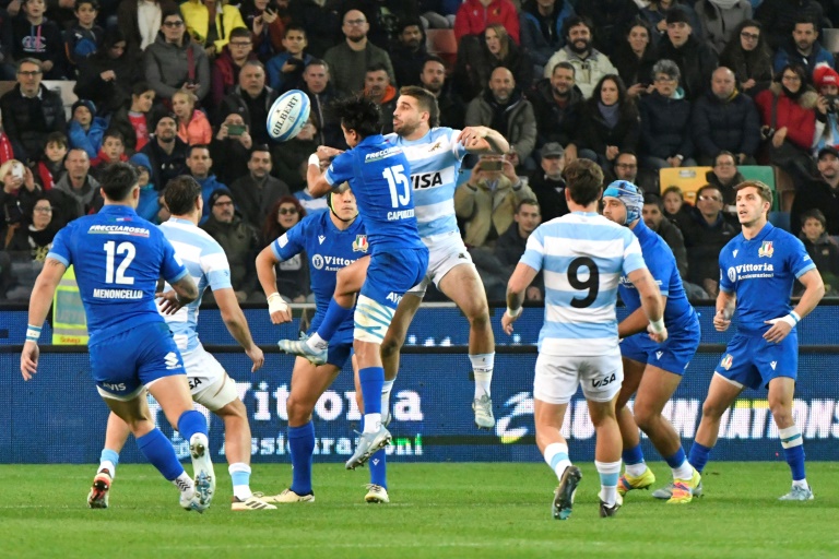 Italy wing Ange Capuozzo suffered concussion against Argentina (MARCO SABADIN)