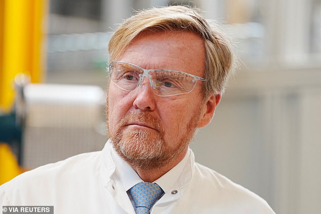King Willem-Alexander will depart Denmark and fly to greater Bergen and Oslo in Norway on Thursday