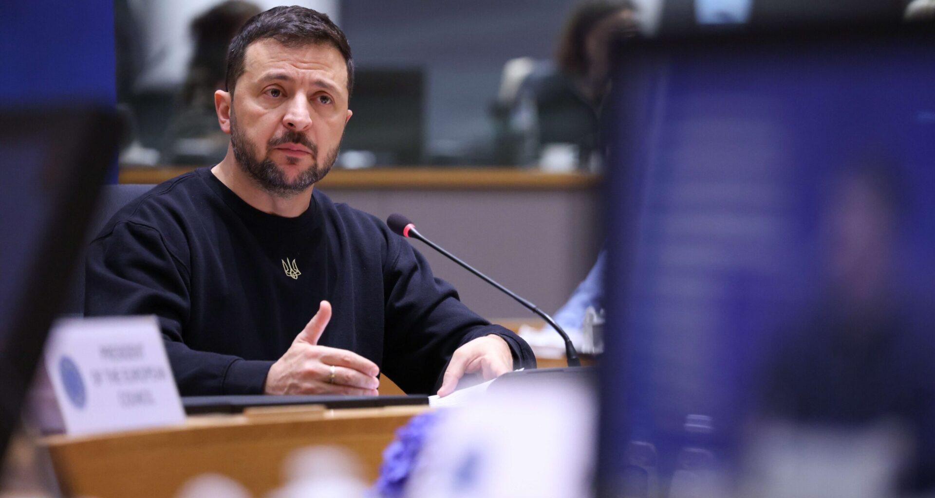 Ucrania, Zelensky: La invitación a unirse a la OTAN nos protegerá de las ambiciones imperiales rusas