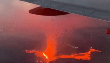 Passenger Sees Volcanic Eruption in Iceland From Plane Window