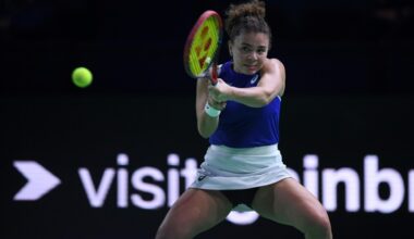 Italy Eliminate Swiatek's Poland To Reach BJK Cup Final