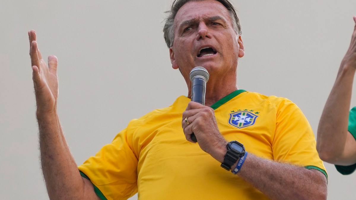 Bolsonaro hoping Trump’s return will help political comeback in Brazil | Jair Bolsonaro News