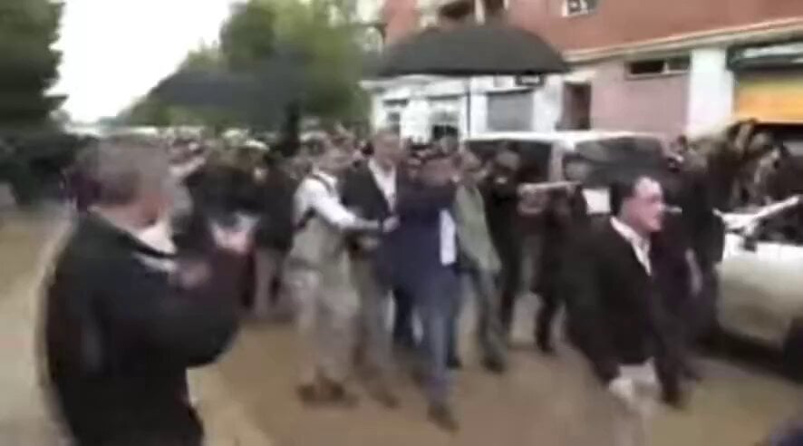 King and Queen of Spain receive a hostile reception when visiting flood ravaged Valencia
