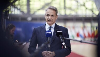 Mitsotakis calls for European energy independence and common defense