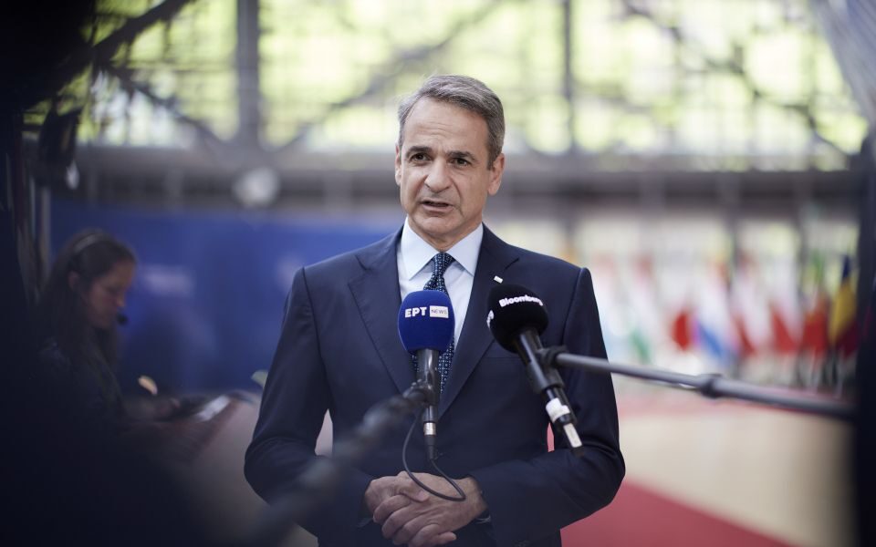 Mitsotakis calls for European energy independence and common defense