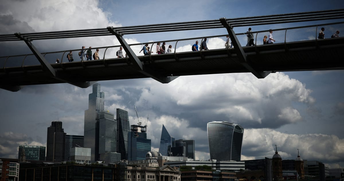 UK economy all but stalled in Q3 – POLITICO