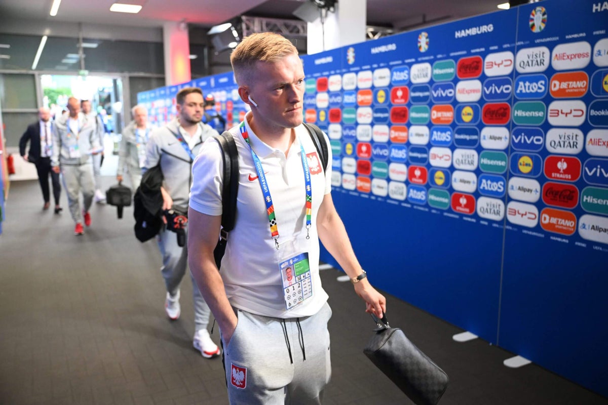 Charlotte FC’s Karol Swiderski denied substitute appearance for Poland after teamsheet error